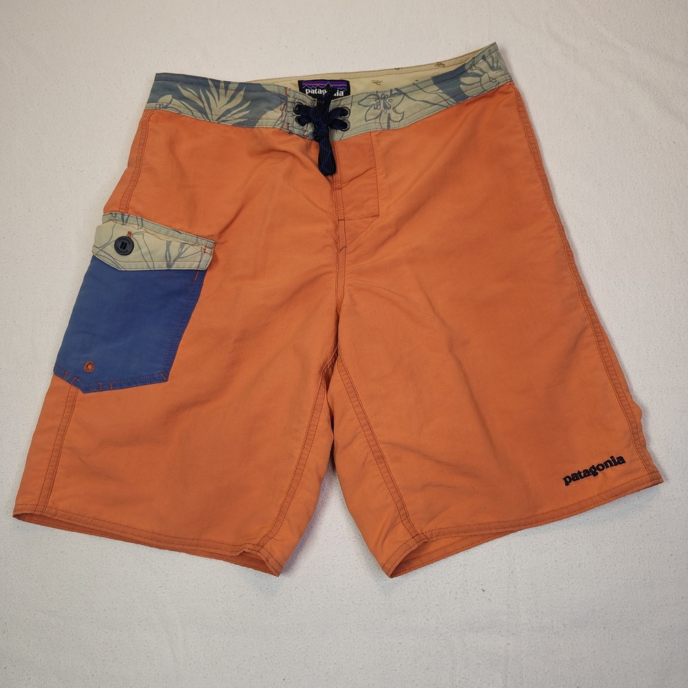 Patagonia Board Shorts Mens 32 Orange Floral Trim Flying Fish Cargo Pocket Surf